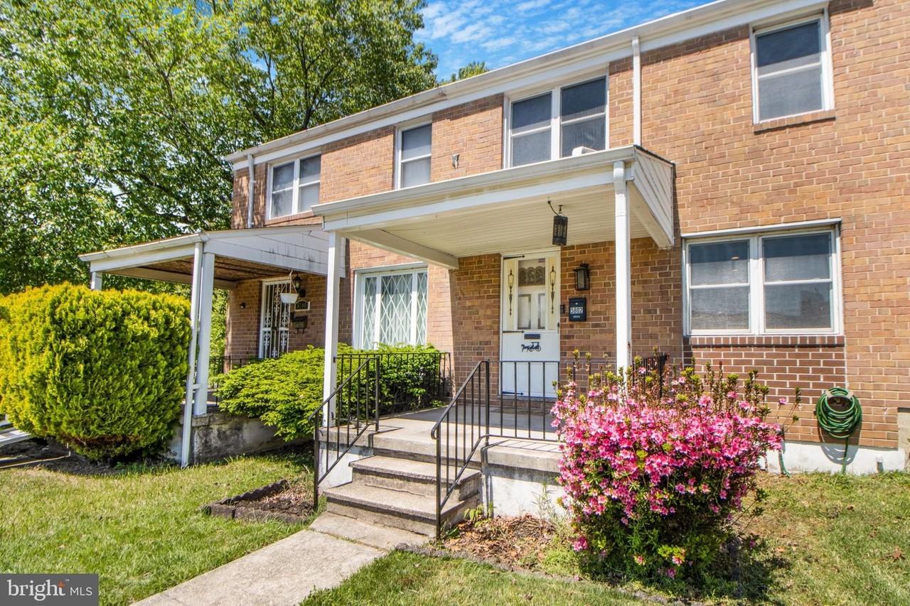 5802 Moores Run Ct - Photo 3 of 50