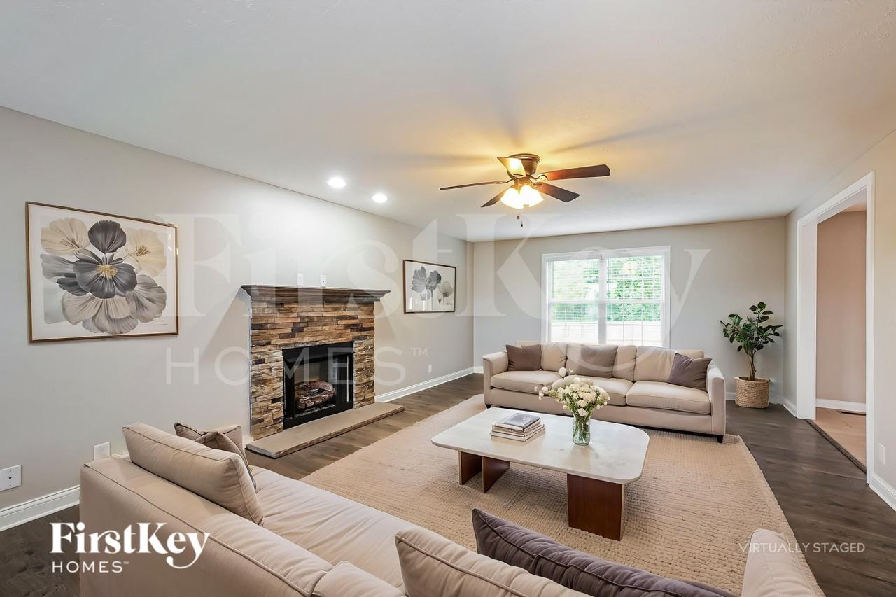 116 Woodtrace Ct - Photo 5 of 19
