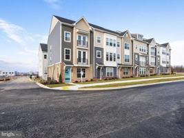 featured image of 2580 Hopton Ln