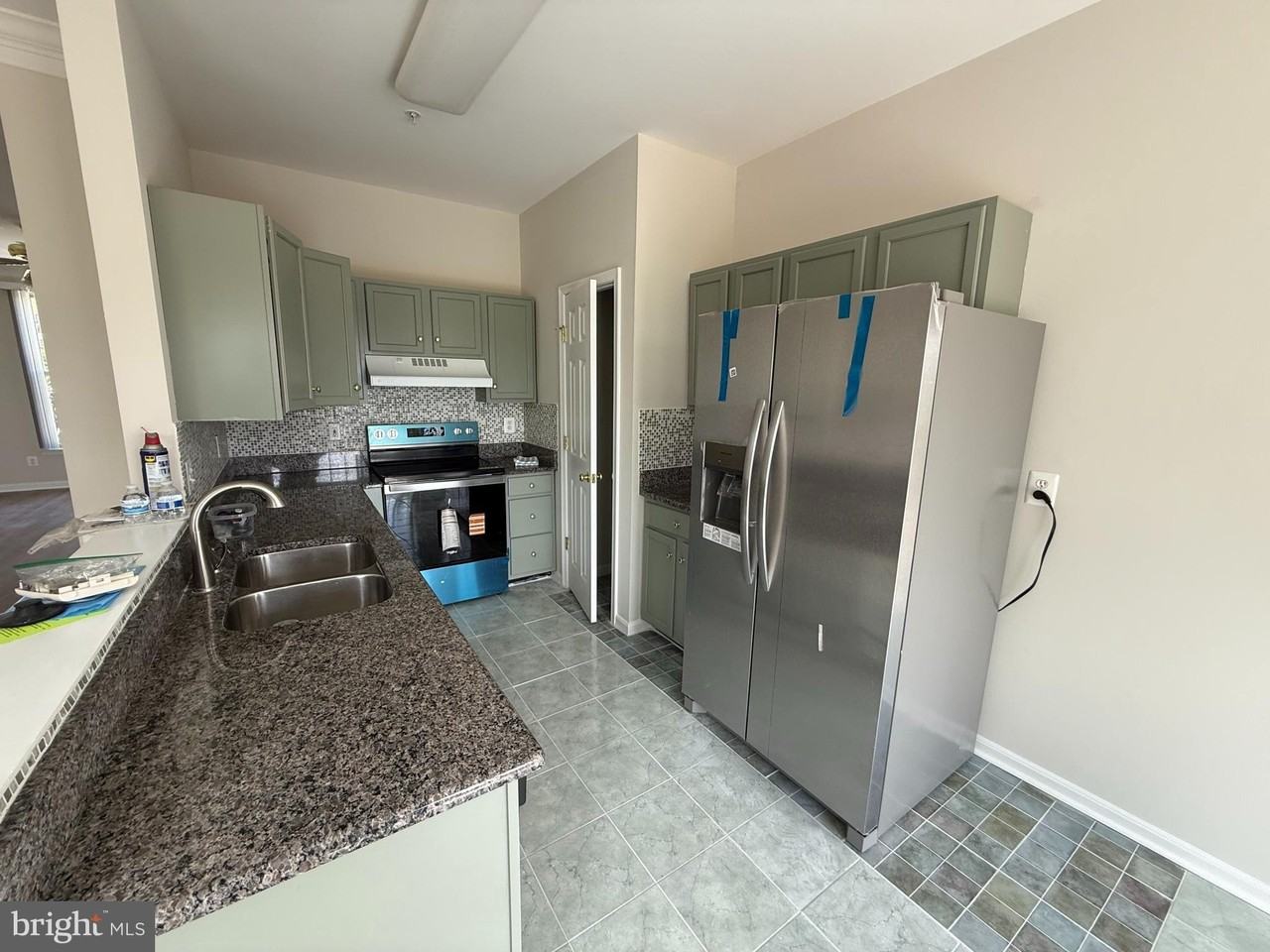 5714 Goldfinch Ct - Photo 6 of 20