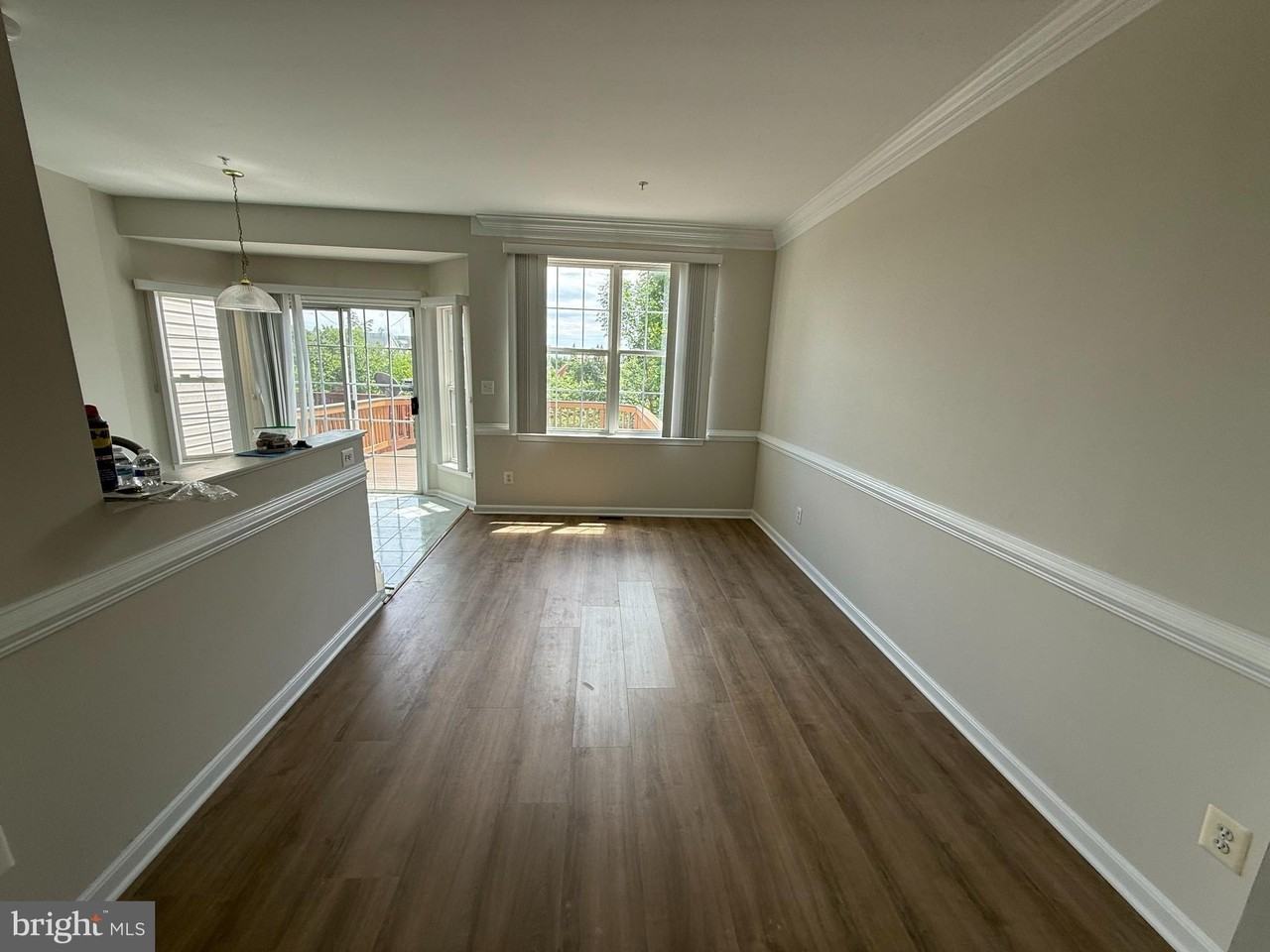 5714 Goldfinch Ct - Photo 7 of 20