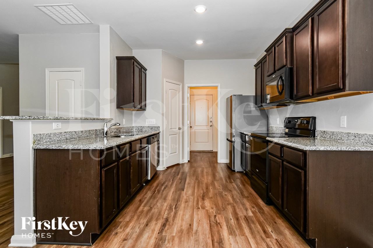 14267 Chaps Dr - Photo 6 of 20