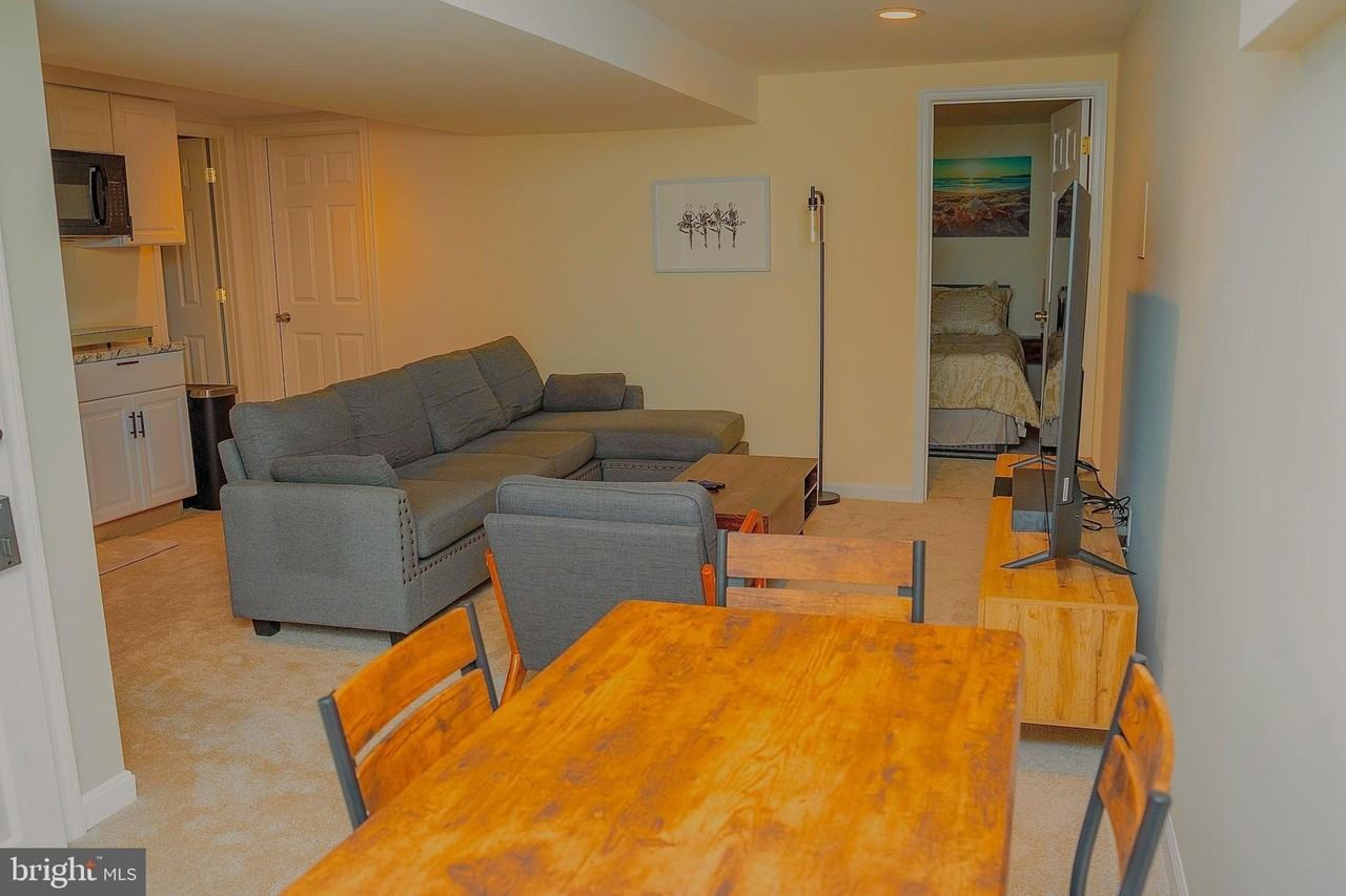 924 Veirs Mill Rd - Photo 6 of 13