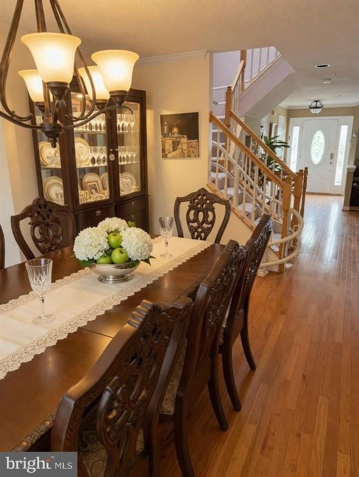 2614 Telluride Pl - Photo 3 of 6