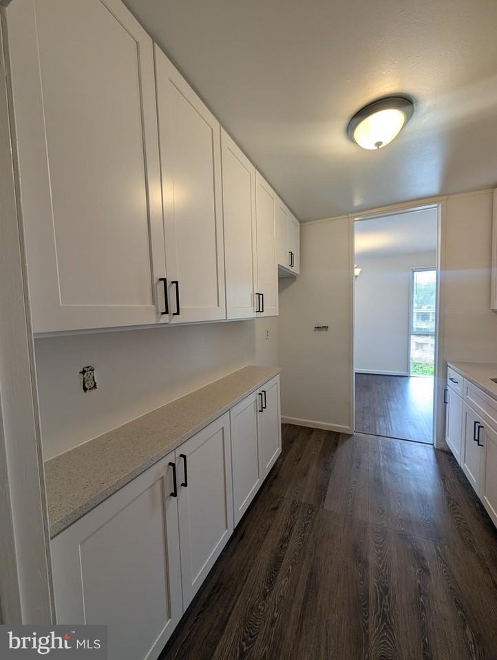 7232 Donnell Pl #D7 - Photo 5 of 22