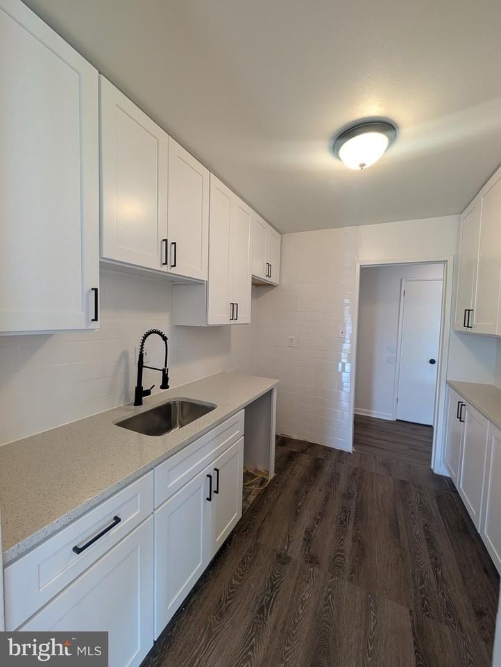 7232 Donnell Pl #D7 - Photo 7 of 22
