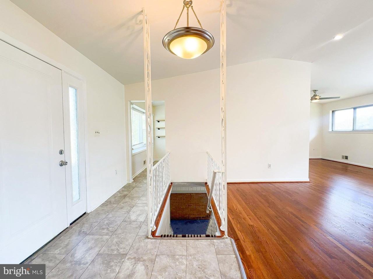 6631 Auburn Ave - Photo 2 of 34