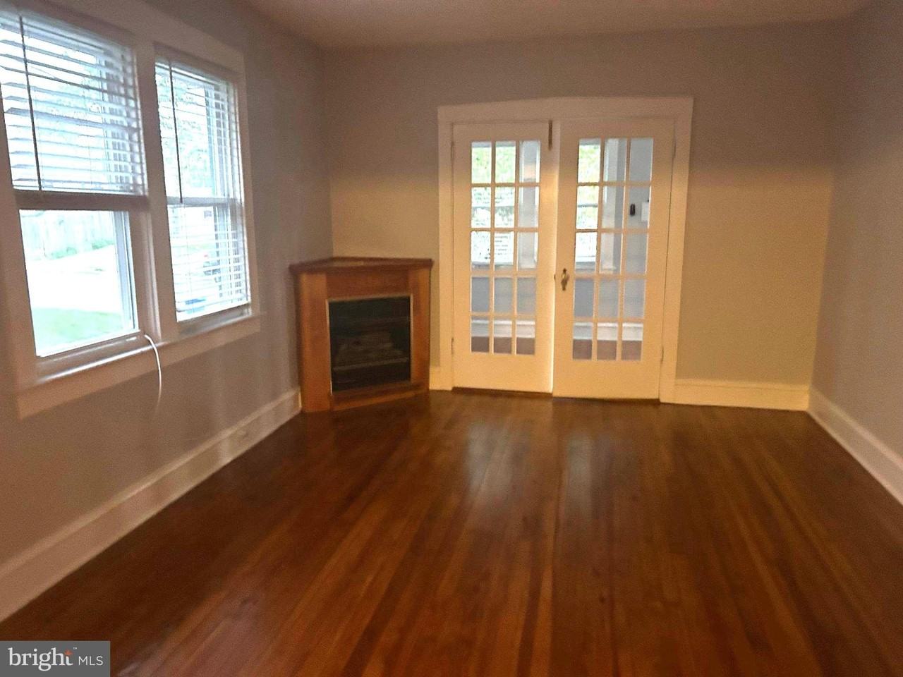 316 Bowers Ave - Photo 3 of 16