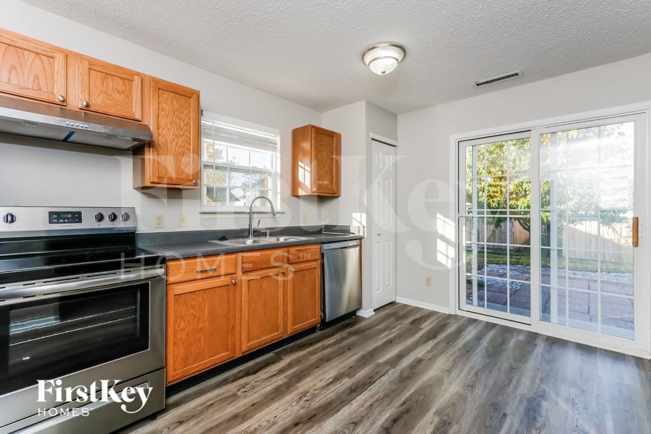 8291 S Shady Trail Dr - Photo 6 of 18