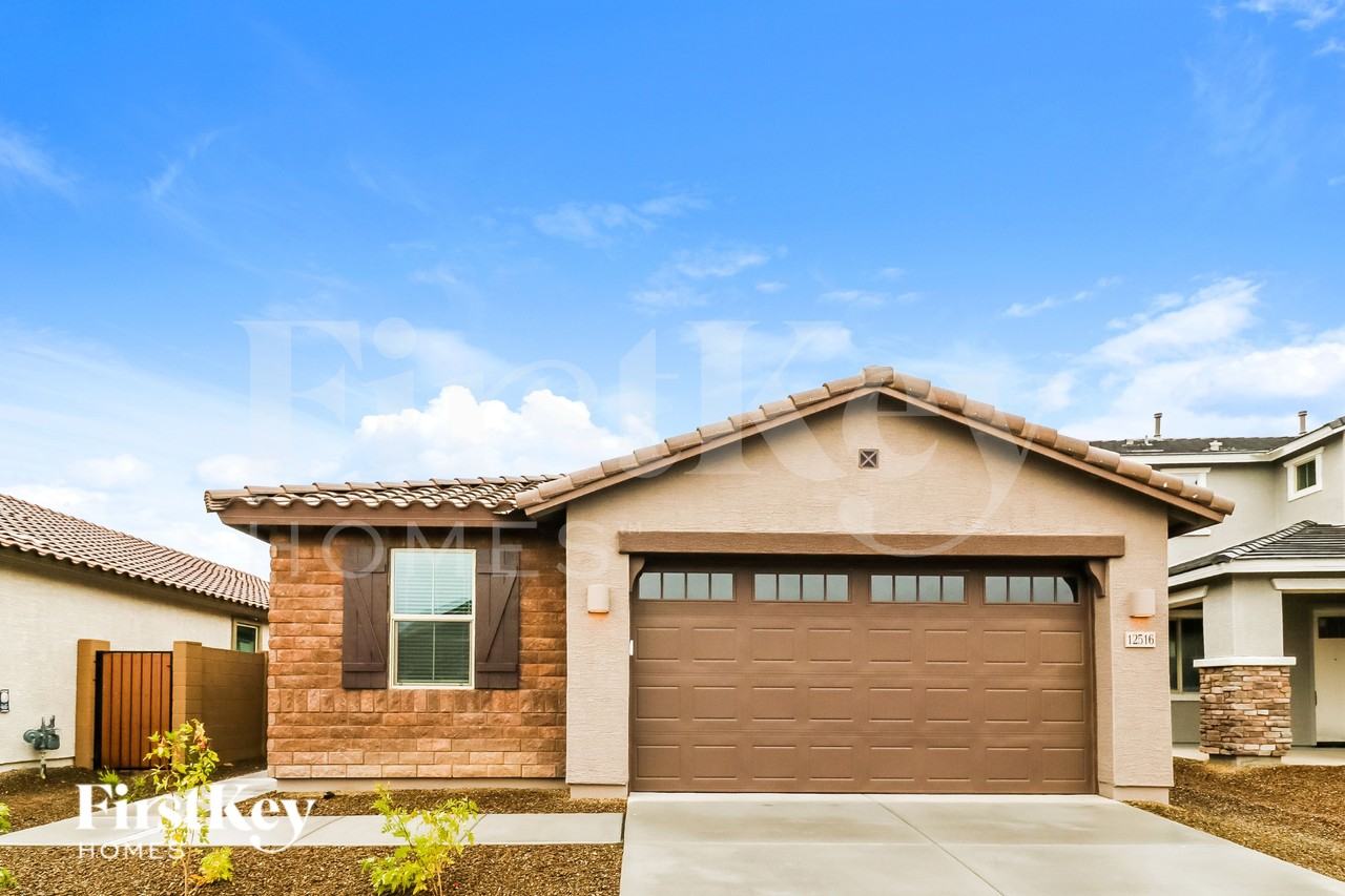 12516 W Kaler Dr