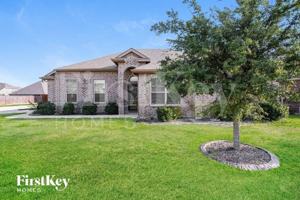 featured image of 1629 Signature Dr