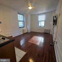 1324 Locust St #412 - Photo 1 of 1