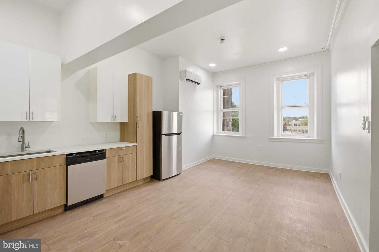 6012 Ridge Ave #5