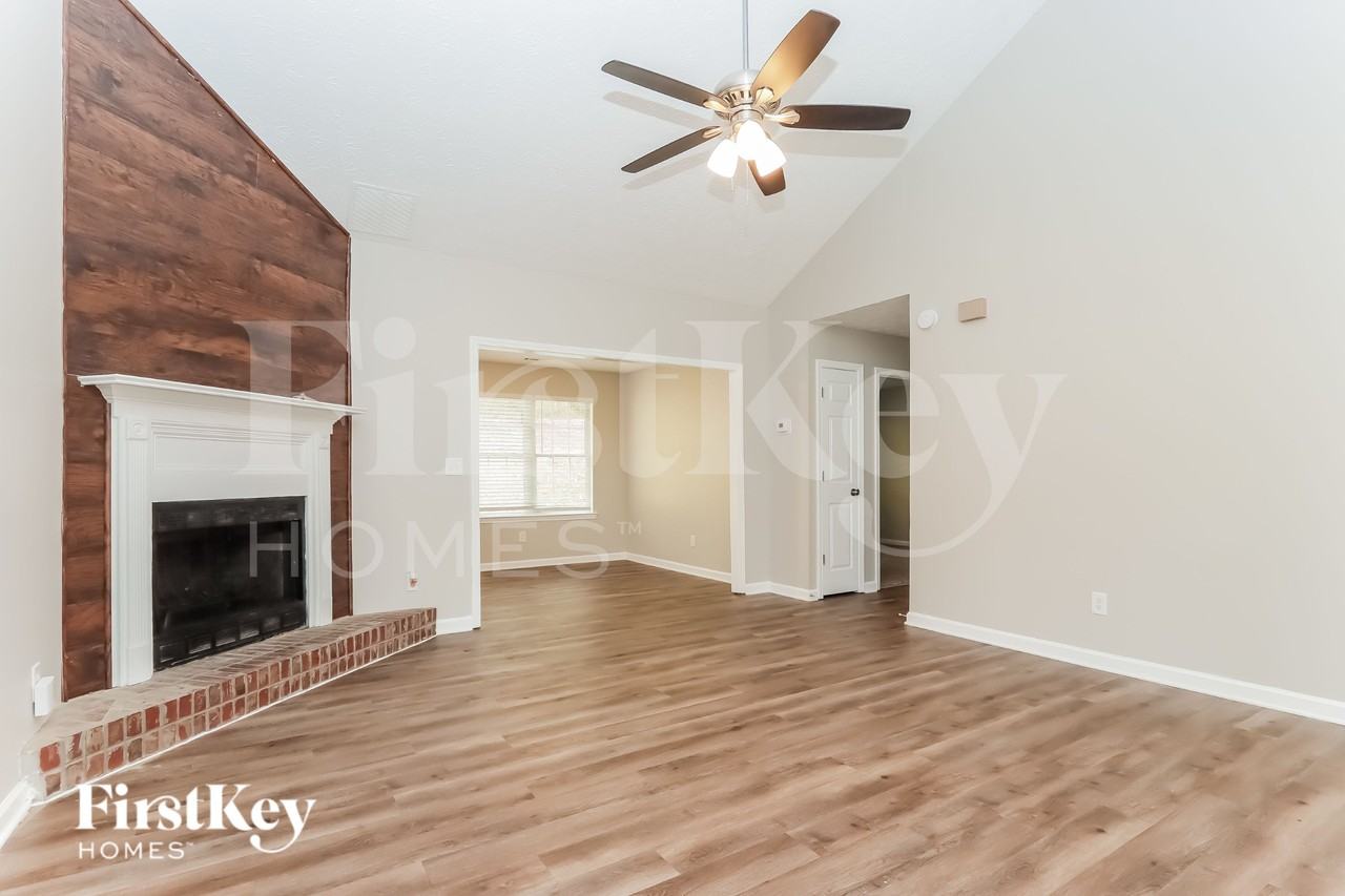 290 Willow Shoals Dr - Photo 3 of 18