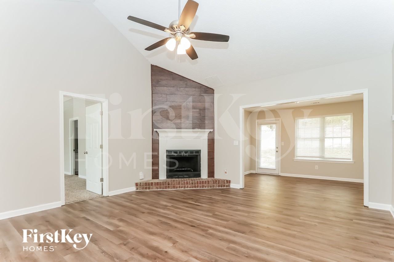290 Willow Shoals Dr - Photo 4 of 18
