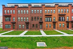 featured image of 22810 Tawny Pine Sq