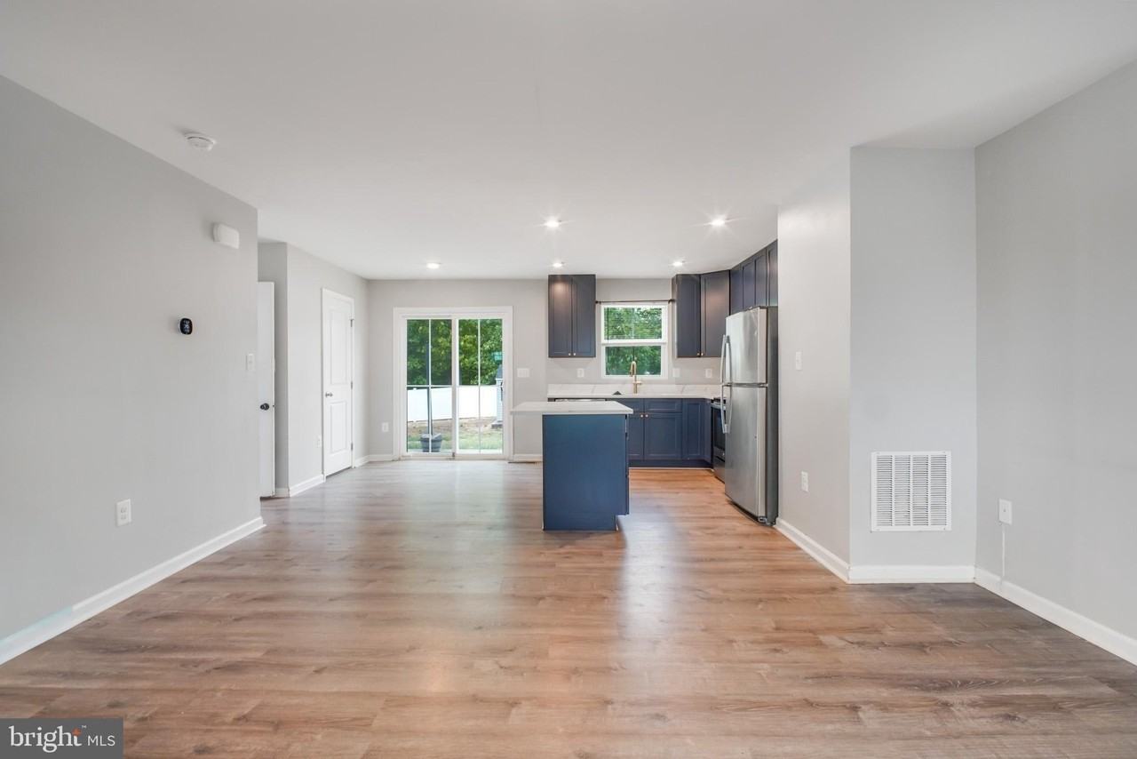 128 Harper Ln - Photo 4 of 41