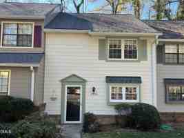 featured image of 1333 Springlawn Ct