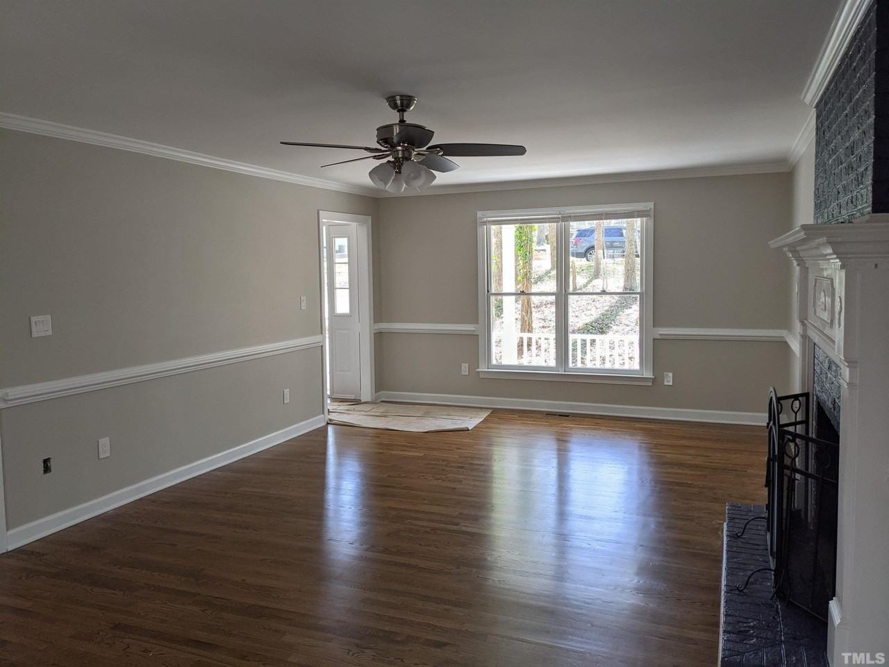 143 Brannigan Pl - Photo 7 of 23