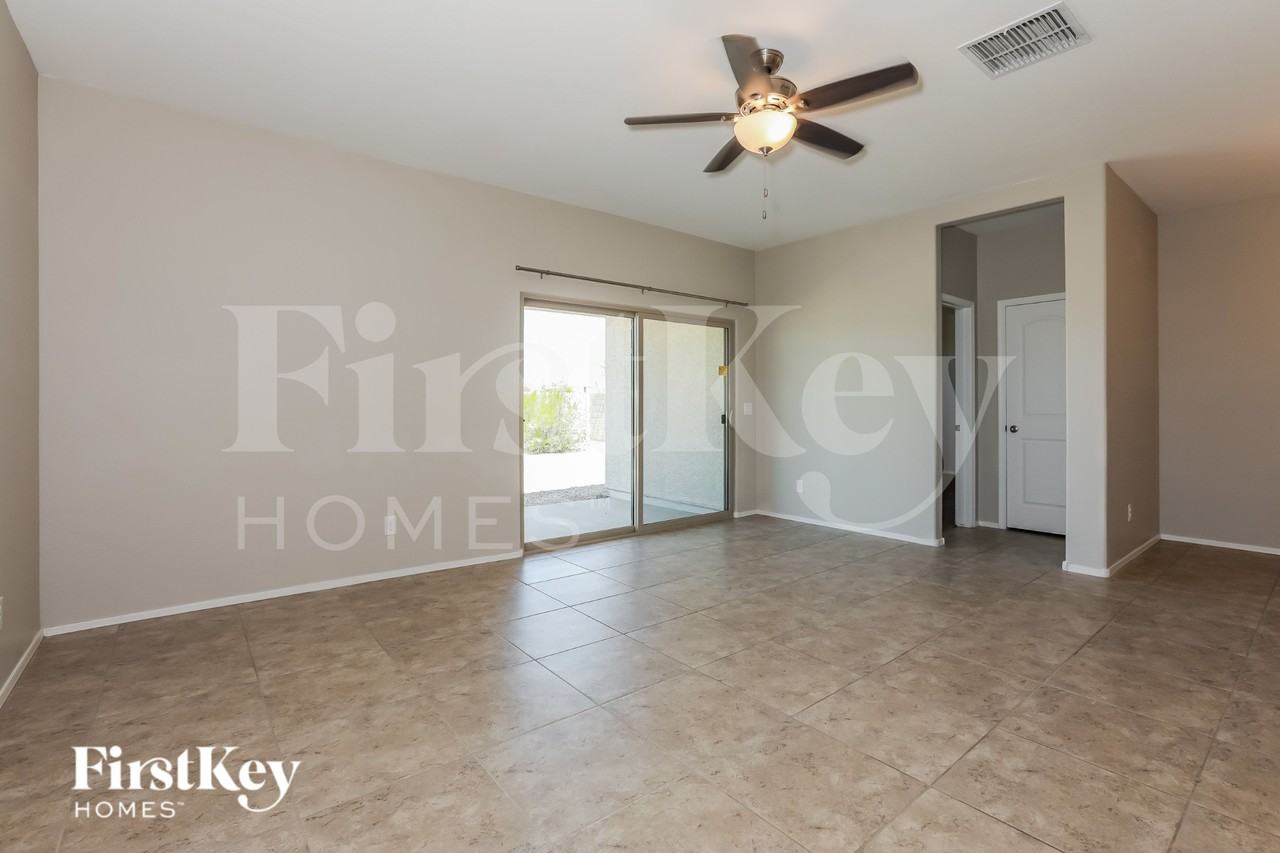 11388 E Wallflower Ln - Photo 2 of 19