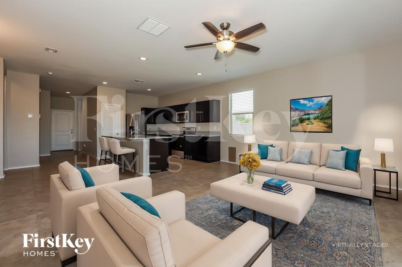 11388 E Wallflower Ln - Photo 4 of 19