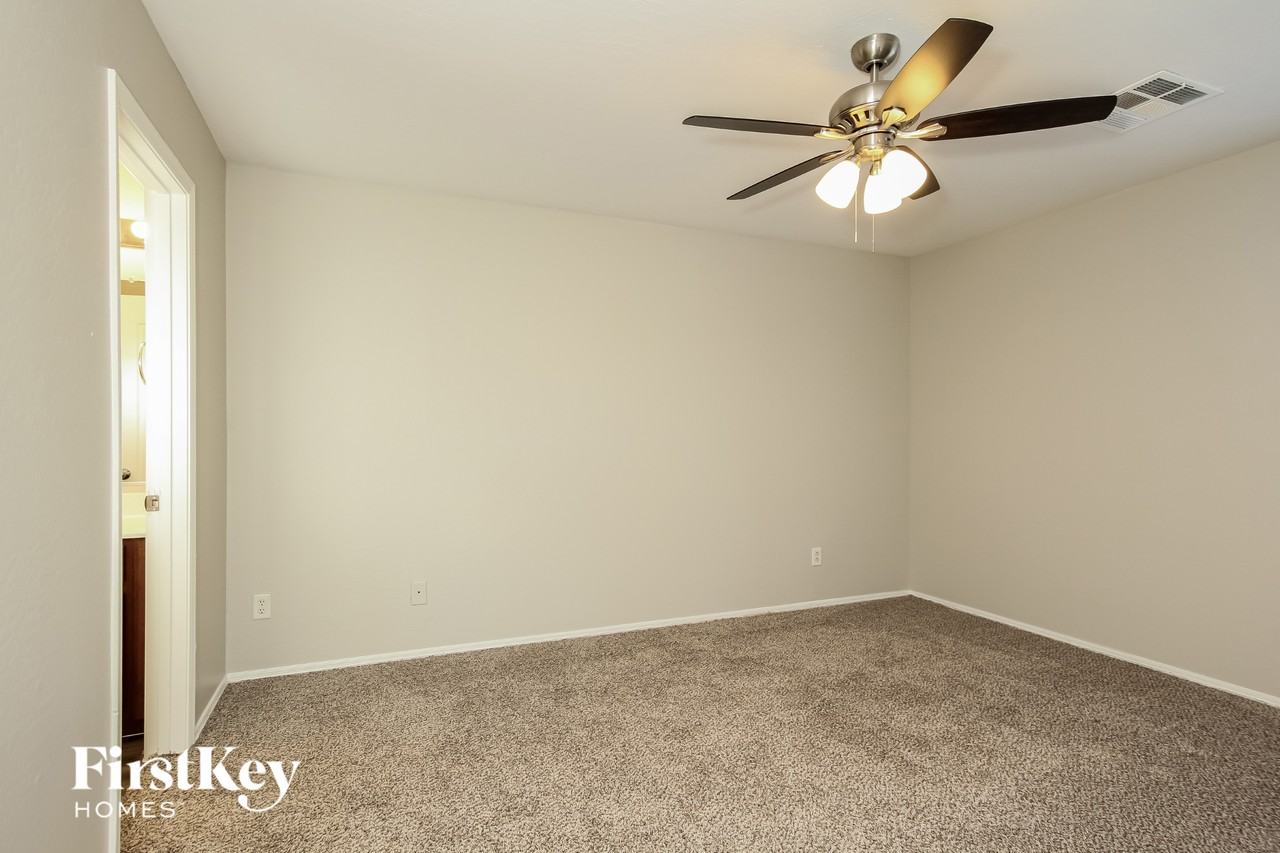 23407 W Pima St - Photo 7 of 15
