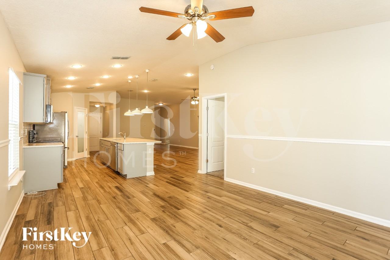 4145 Emilio Ln - Photo 3 of 19