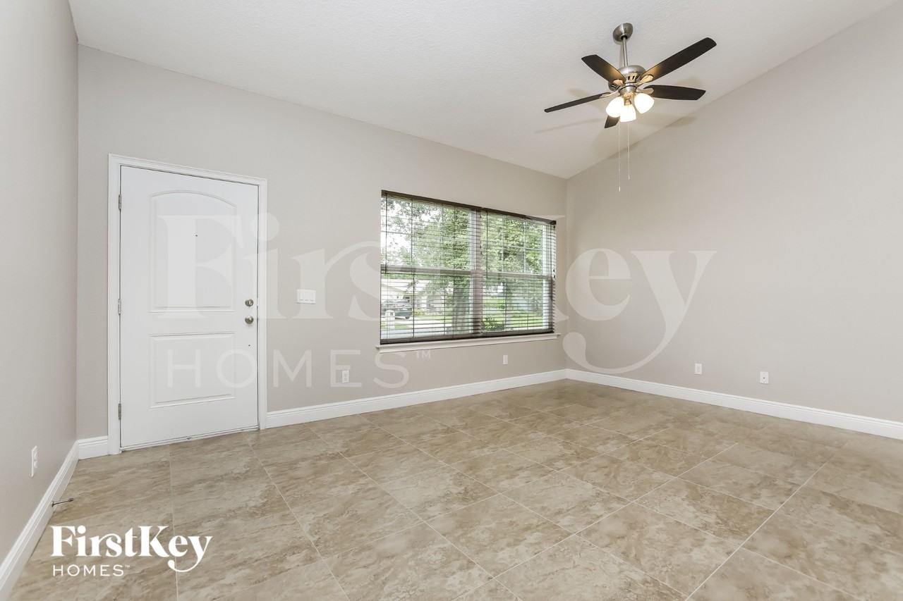 441 Homer Ave - Photo 4 of 16