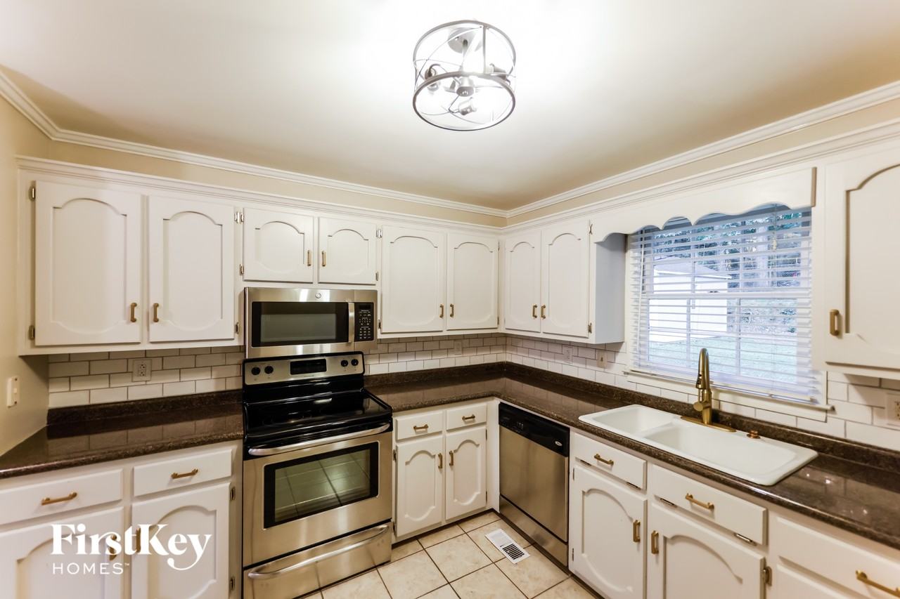 532 Russet Bend Dr - Photo 6 of 13