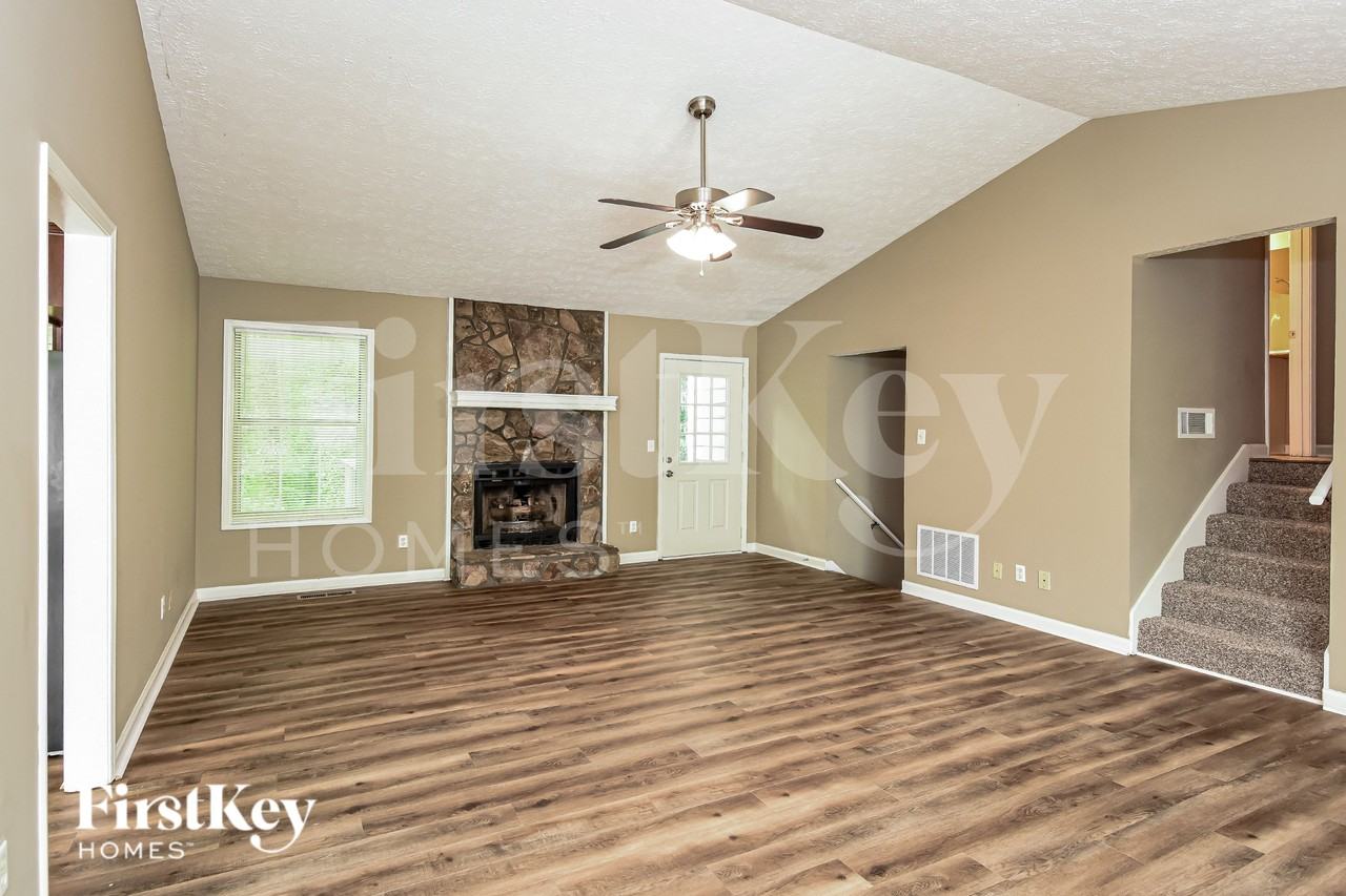 1170 Kennesaw Springs Dr Nw - Photo 3 of 19