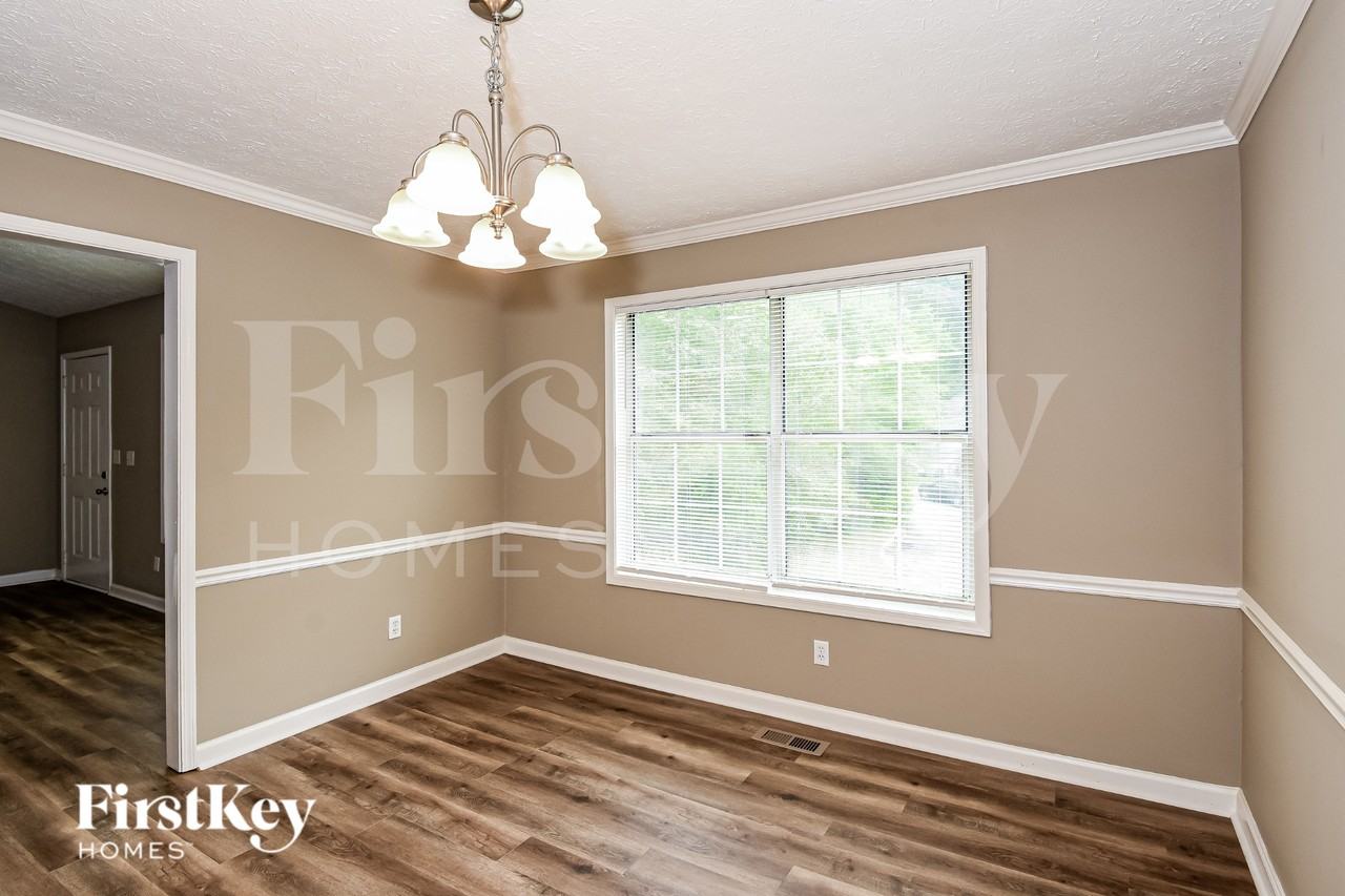 1170 Kennesaw Springs Dr Nw - Photo 6 of 19