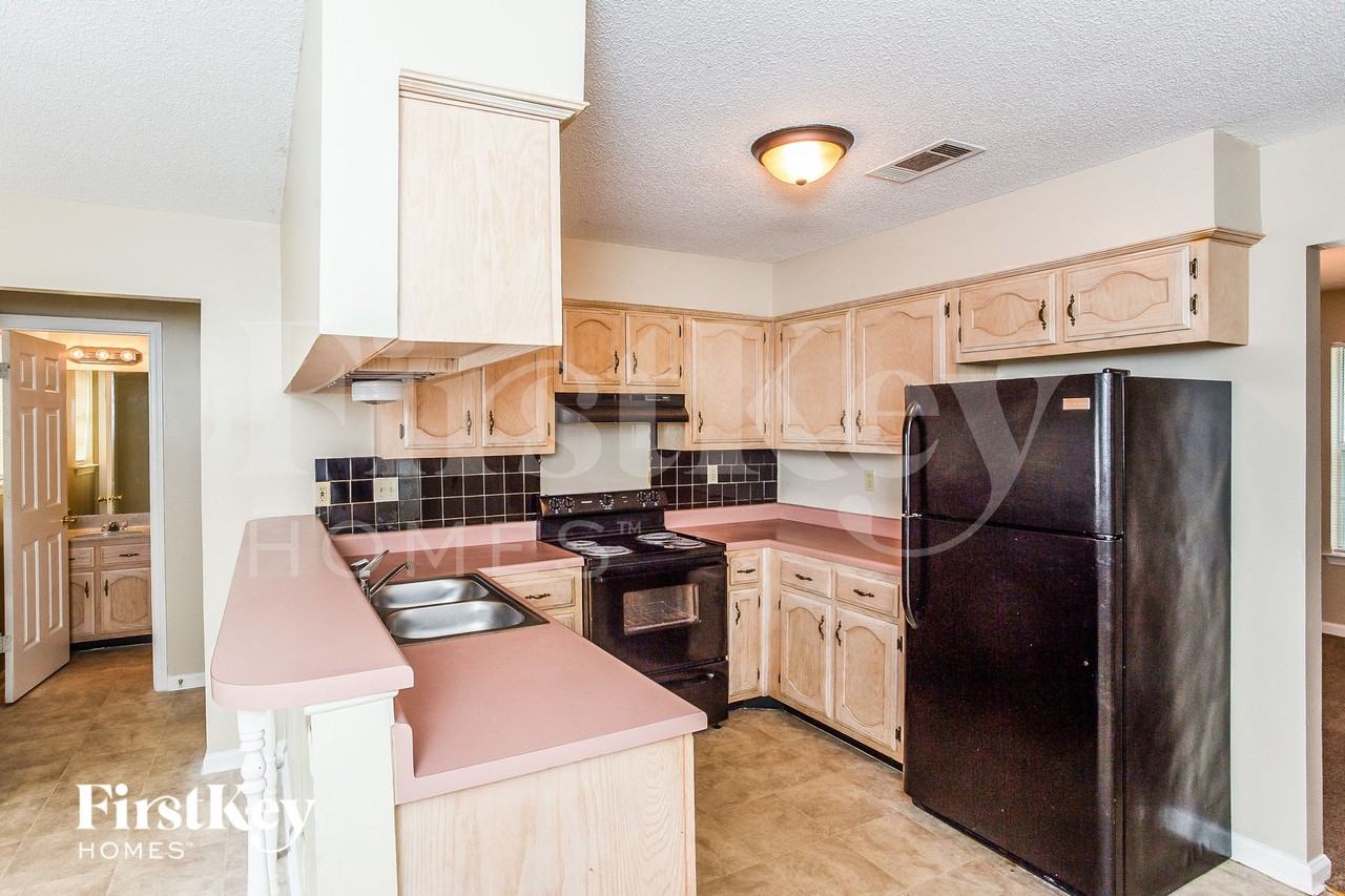 5535 Terri Lynn Cv - Photo 5 of 15