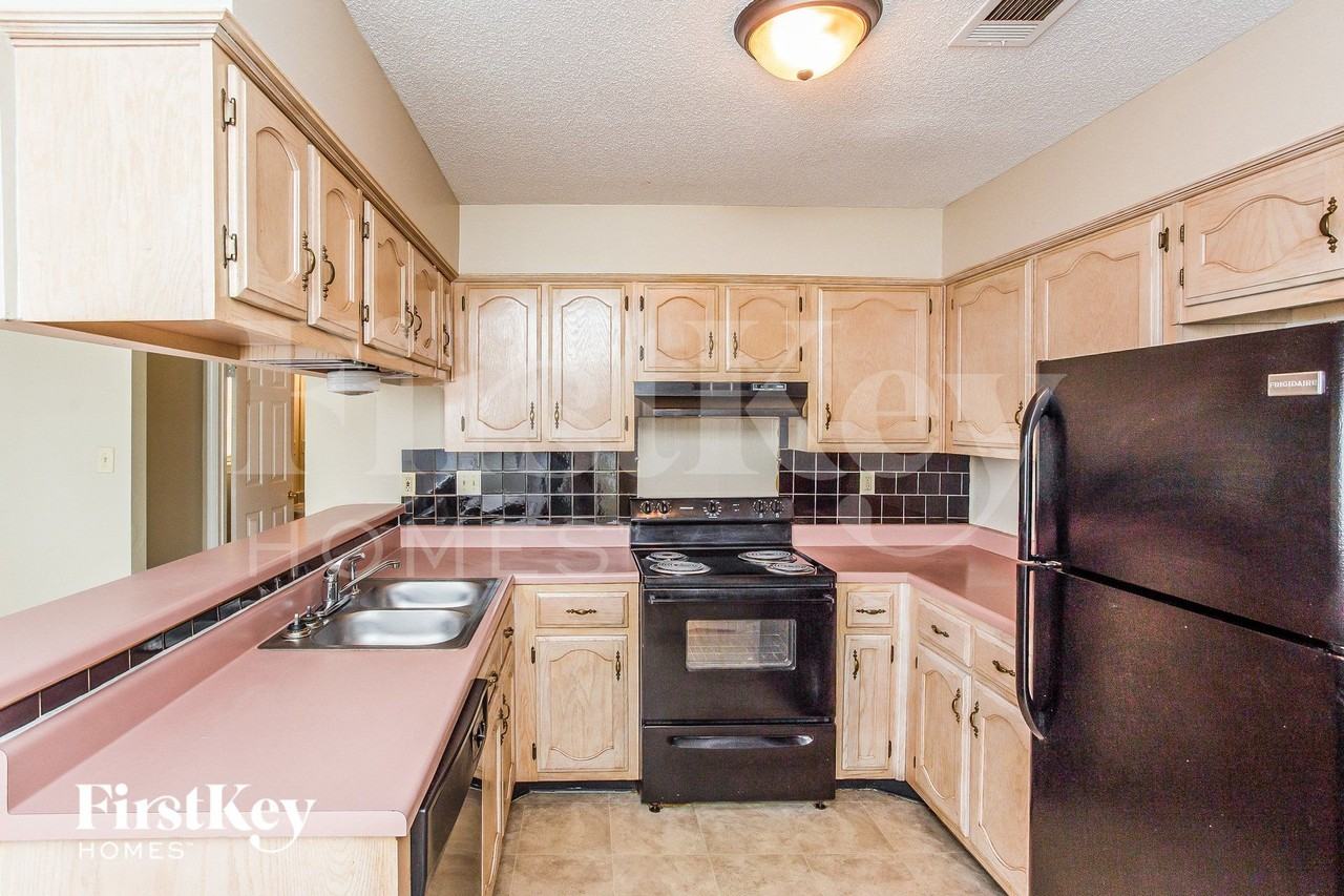 5535 Terri Lynn Cv - Photo 6 of 15