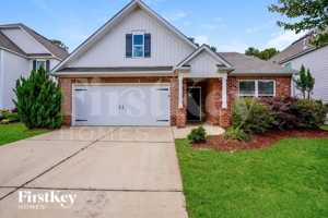 featured image of 4631 Woodford Cir