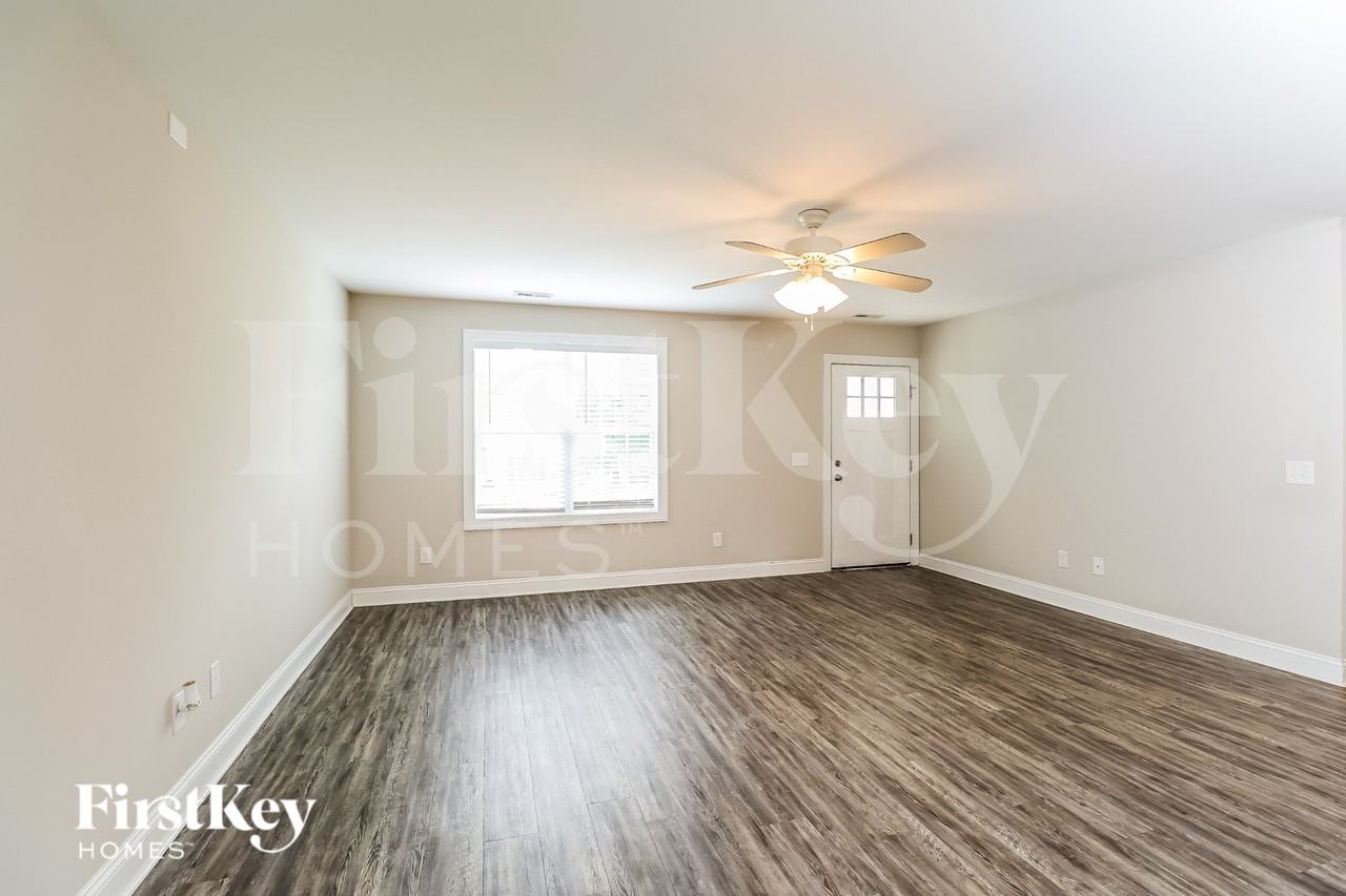 2151 Brantley Creek Dr - Photo 3 of 19