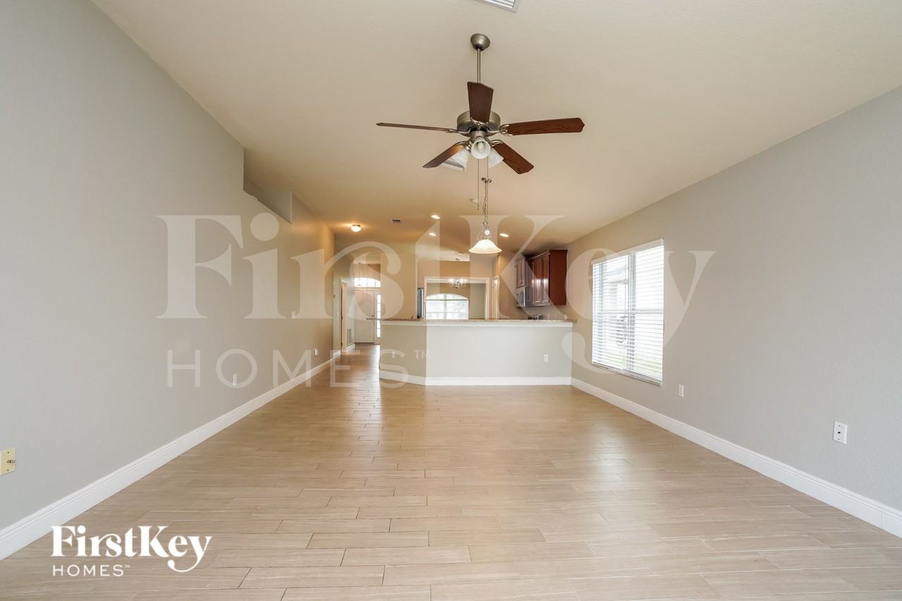 14435 Barley Field Dr - Photo 2 of 16