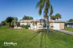 1423 Caywood Cir S - Photo 1 of 1