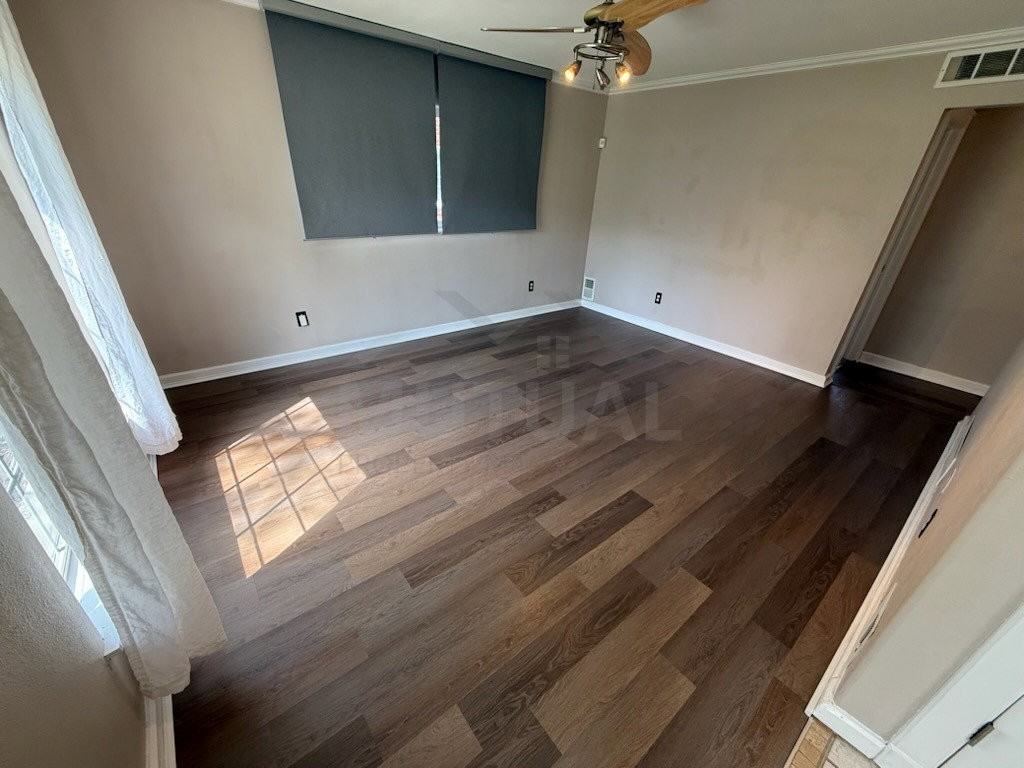 28124 Brentwood St - Photo 2 of 8