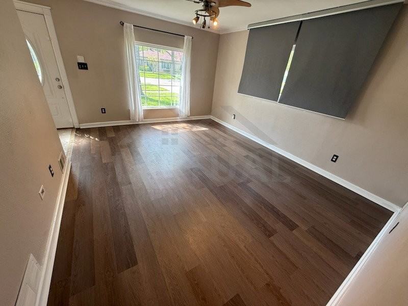 28124 Brentwood St - Photo 3 of 8