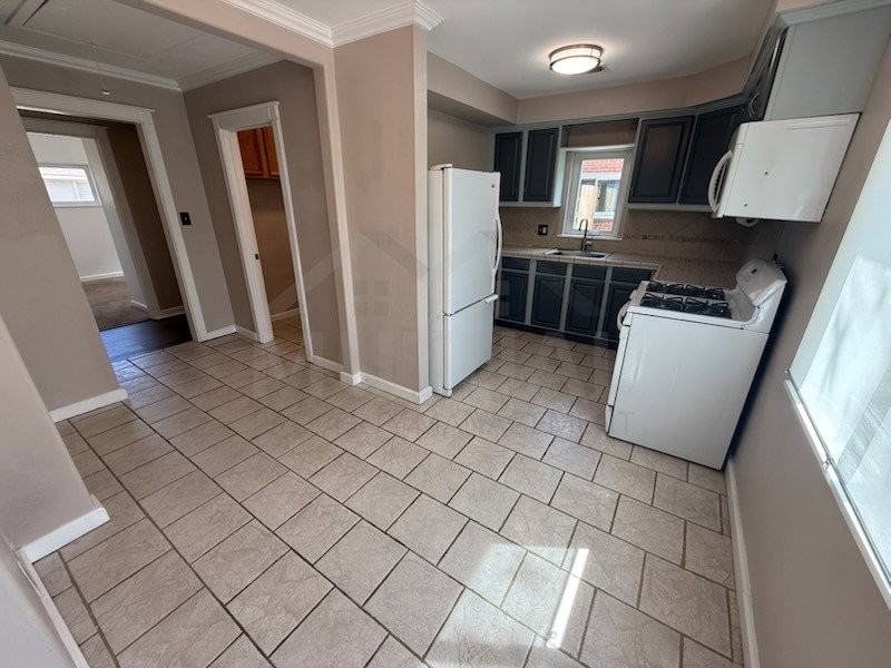 28124 Brentwood St - Photo 5 of 8