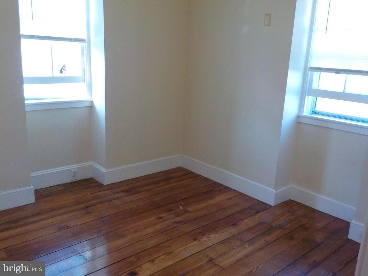 23 Seventh St - Photo 6 of 8