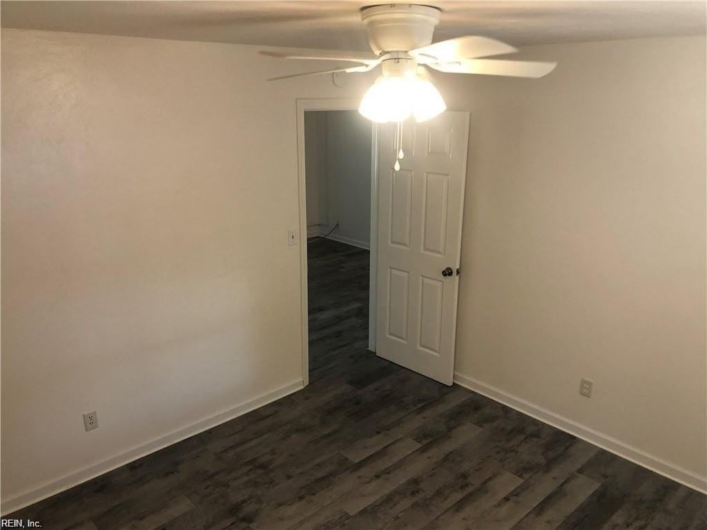 2403 Sewells Point Rd Apt 3 - Photo 5 of 6