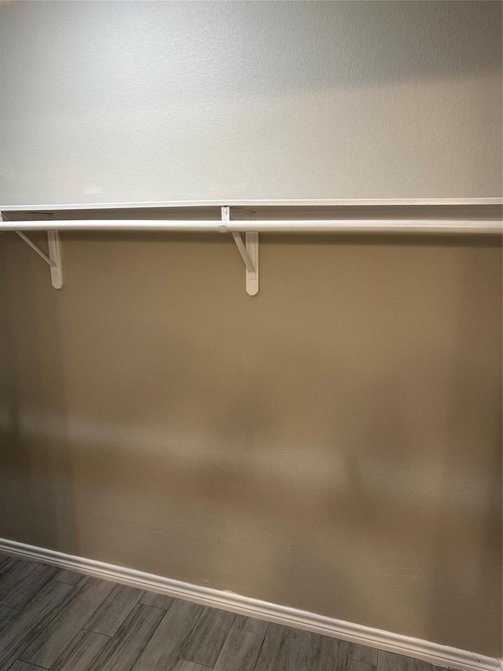 16614 Meadowcroft - Photo 7 of 12