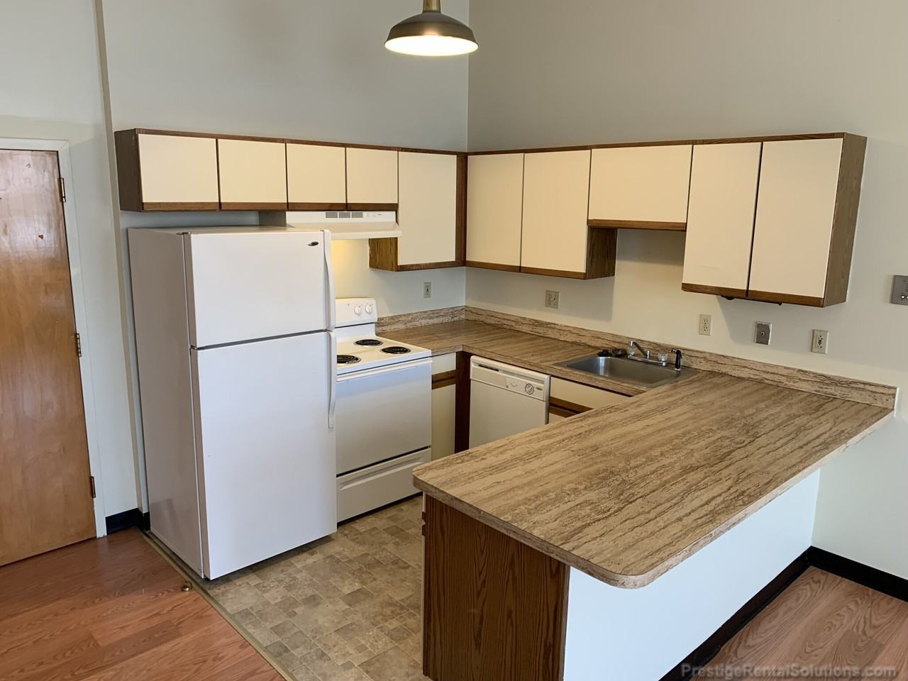 11 Willow St #402 - Photo 3 of 11