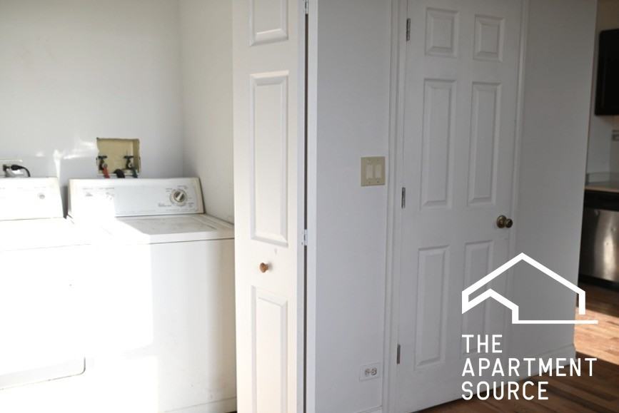 5616 S Prairie Ave #3 - Photo 3 of 15