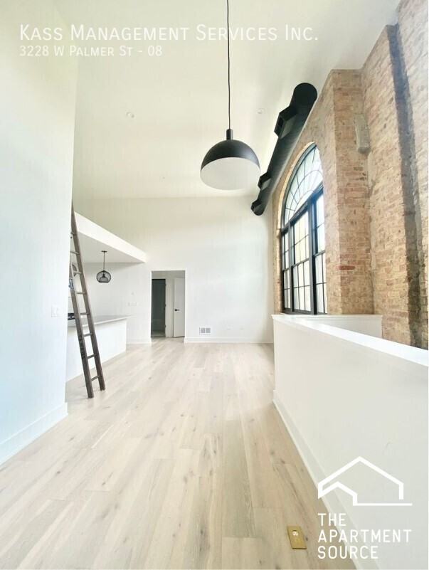3228 W Palmer St #8 - Photo 3 of 12