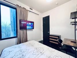featured image of 1066 Putnam Ave