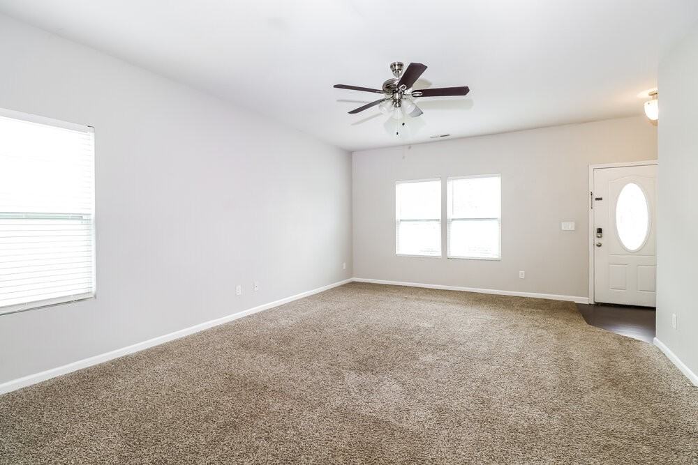 7219 Waldon Park Ln - Photo 6 of 17