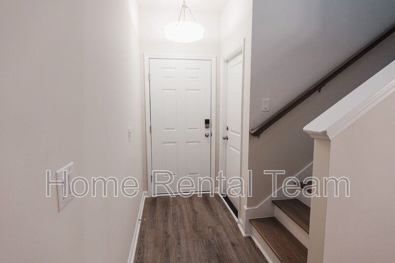 153 Lower Creek Dr - Photo 6 of 39