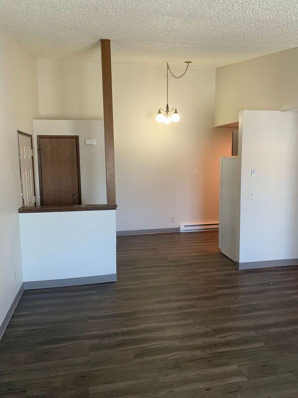 337 S Johnson St #F - Photo 3 of 9